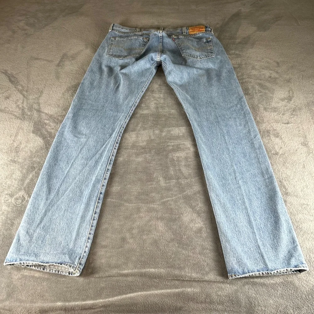 Levis 501 Straight Fit Jeans Mens 38x36 Light Wash Blue Denim Button Fly Classic
